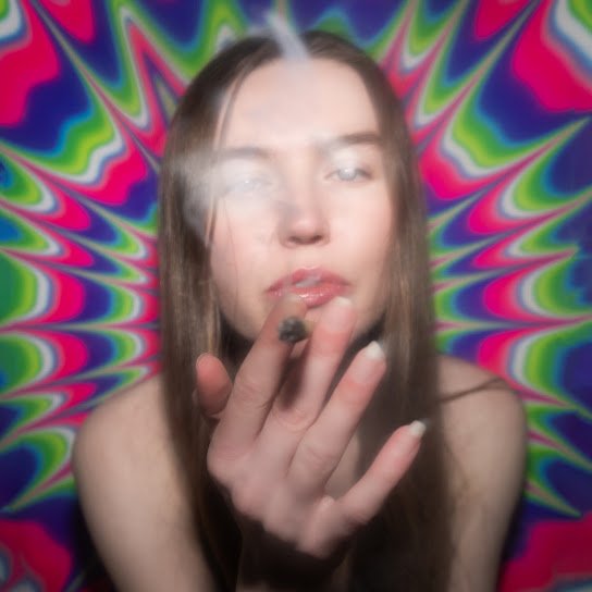 нашел давным давно исполнителей, похожих на Crystal Castles. Некоторы… — ПОП-КУЛЬТУРА · Стрекоза