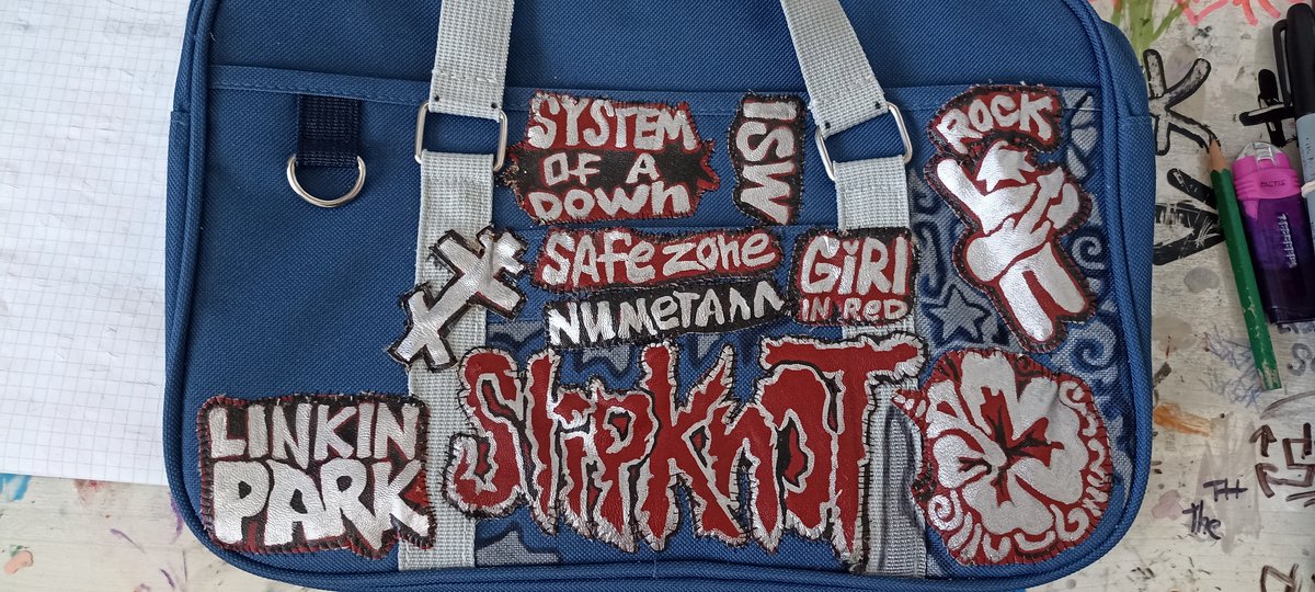 Хз чо сюда заливать, так что кину вам свою диайвай сумку>:33 Кста мож… — MetalSaya · Стрекоза