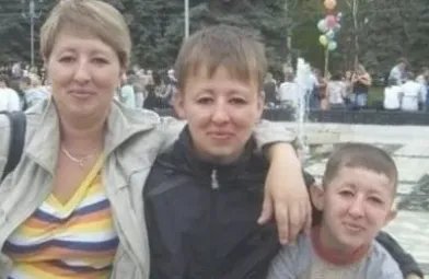 Стока сисек вокруг... Семейных — Oklahoma_Mixer · Стрекоза