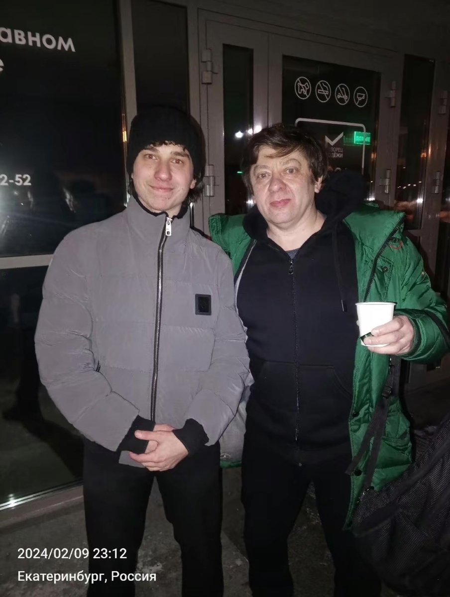 Нашел никитоса на улицах города! — БОЛЬШИЕ ДОЙКИ ТУТ!!! · Стрекоза