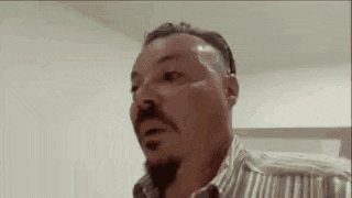 Заколдовала как-то злая колдунья принца. Каждый раз когда тот слышит… — Danko · Стрекоза