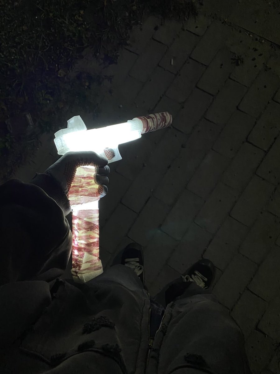 Новорег показывает новый светильник Glock 18c — Saintspring · Стрекоза
