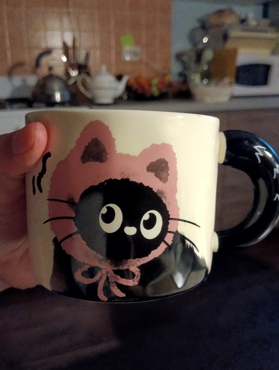 Сегодня я совершила преступление и пью не чай, а кофе.... НО КАКАЯ У… — tea spot · Стрекоза