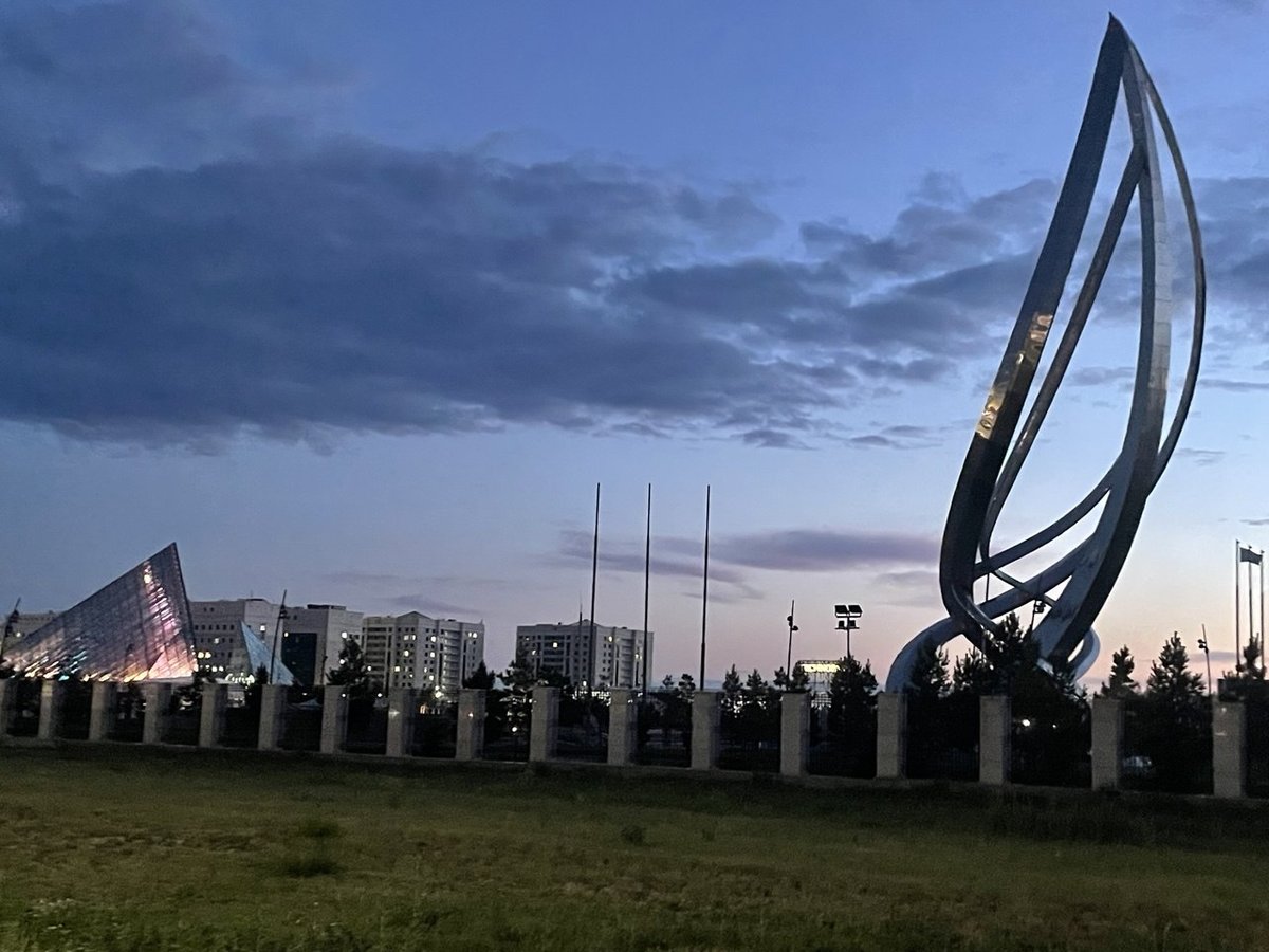 park — фанаты женского юмора · Стрекоза