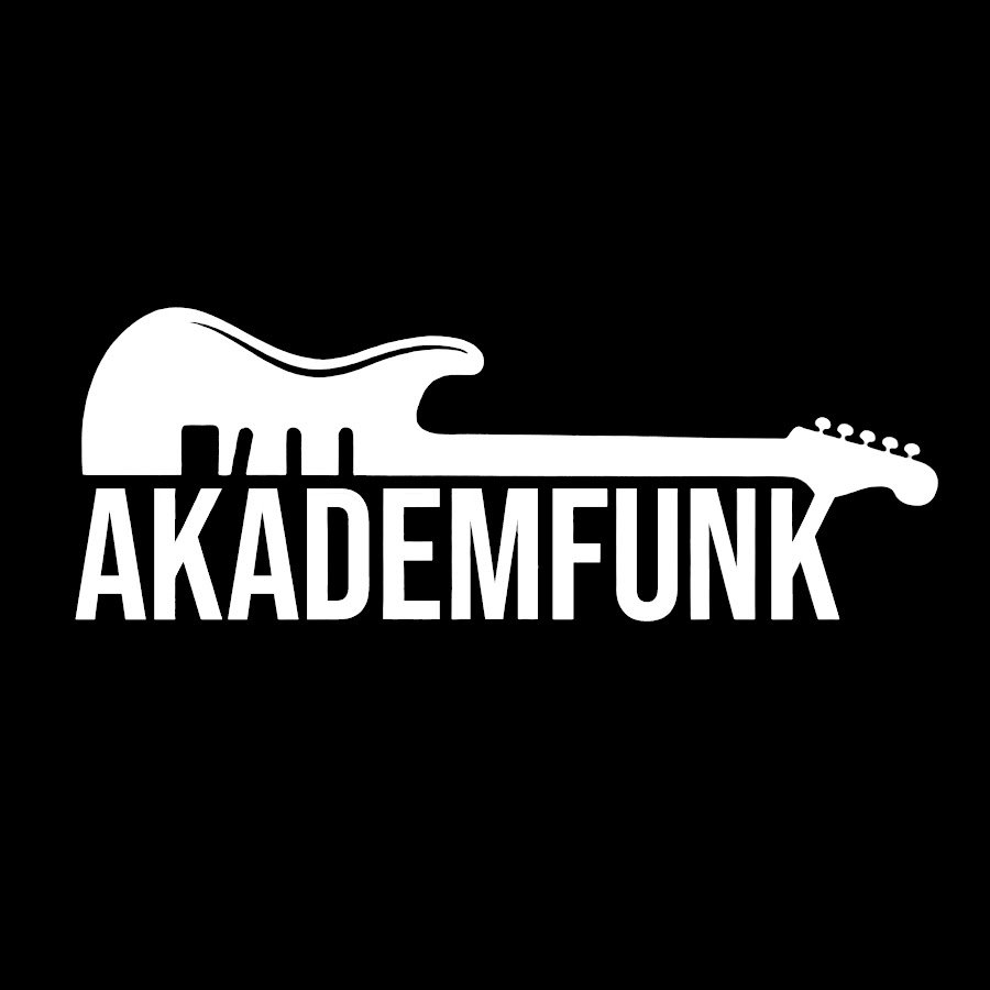 Ребята какие ваши любимые блогеры по техноблогу ? Мой вот Akademfunk.… — Appleclassicss · Стрекоза