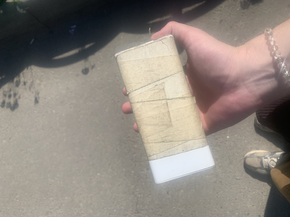Бля ну это умора конечно их так испугал мой повербанк и то что я приш… — UBERCRUELTY · Стрекоза